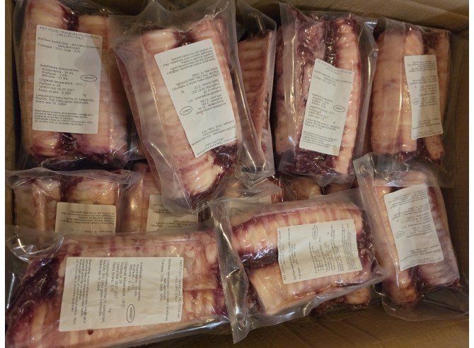 PET FOOD  Liellopa trahejas pildītas ar liellopa gaļu, saldētas